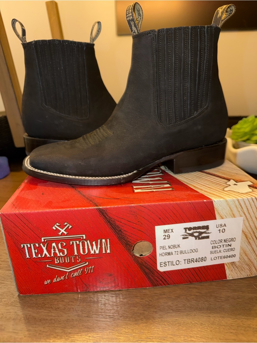 Men’s Black Leather & Suede Chelsea Boots